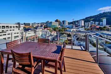 3/125 Thorndon Quay, Thorndon