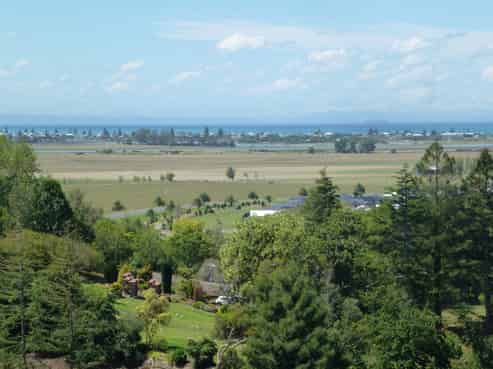 86 Oak Road, Poraiti