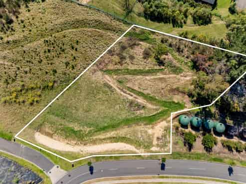 86 Oak Road, Poraiti