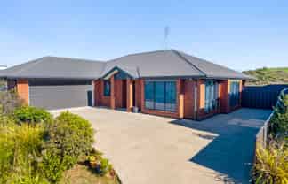 21 Omega Place, Coastlands