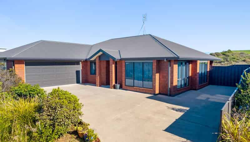 21 Omega Place, Coastlands