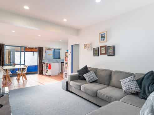 100 McLeod Street, Elderslea