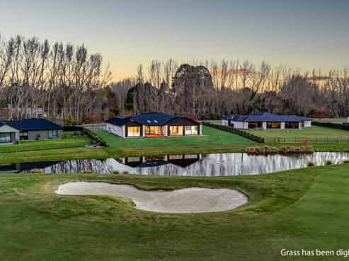 48 Mapleham Drive, Pegasus