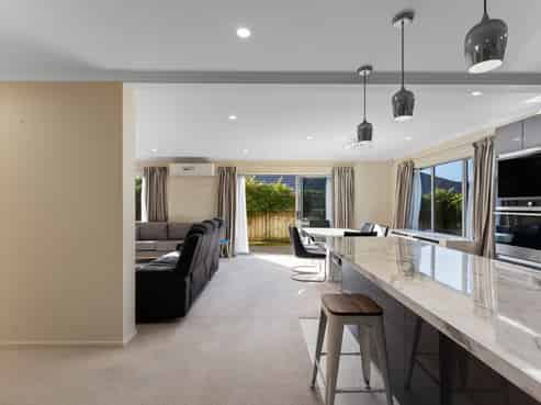8 St Johns Heights, Otamatea