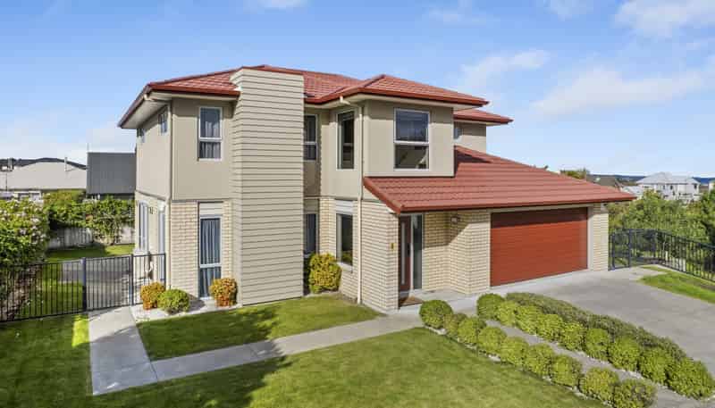 8 St Johns Heights, Otamatea