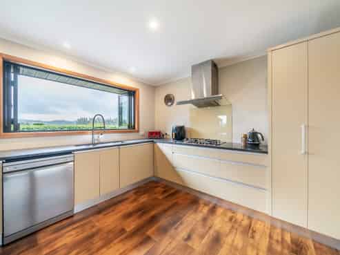 61A Colletts Road, Mangaroa
