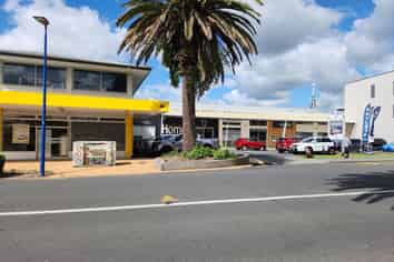 Modern ground floor office - Orewa
