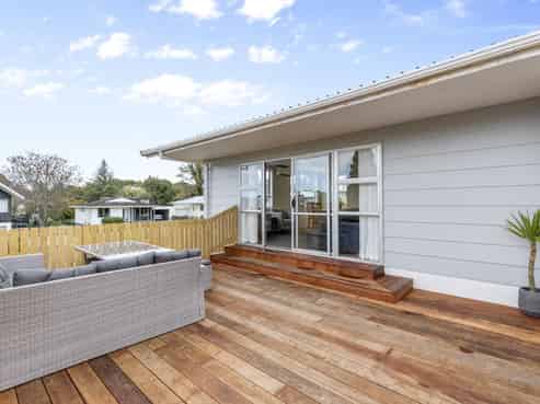 8 Newlyn Place, Welbourn