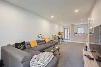 9/48 Ward Street, Addington
