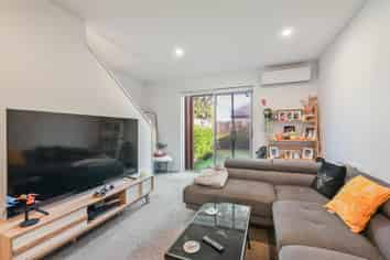 9/48 Ward Street, Addington