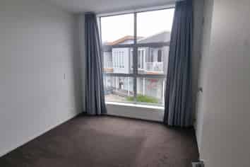 A3/18 Oteha Valley Road , Albany