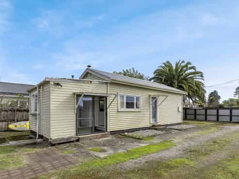 12 Forbes Street, Westport