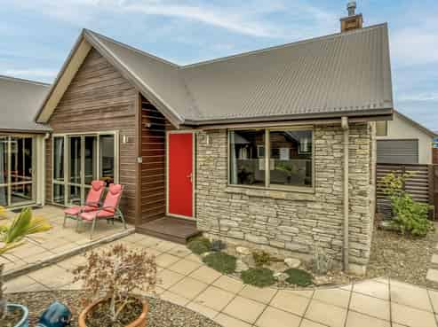 33B Larch Crescent, Alexandra