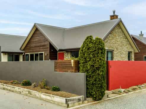 33B Larch Crescent, Alexandra