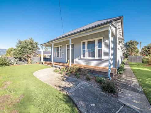 52 Romilly Street, Westport