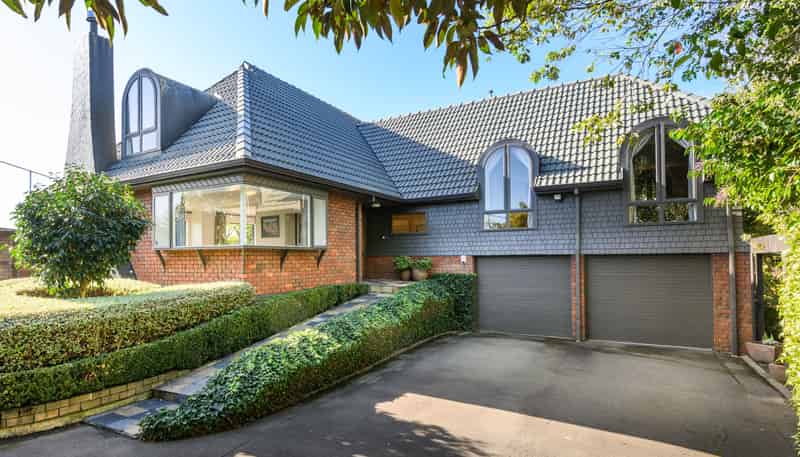 281 Fitzherbert Avenue, West End