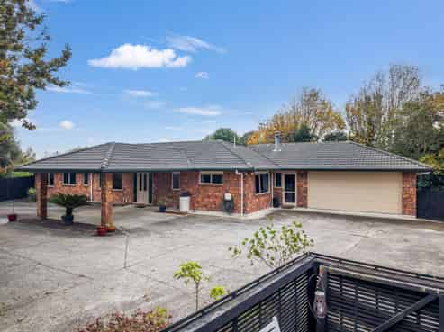 17 Brights Road, Waiuku