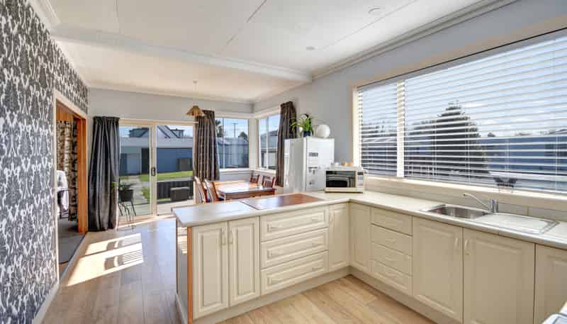 54 Chaucer Street, Milton
