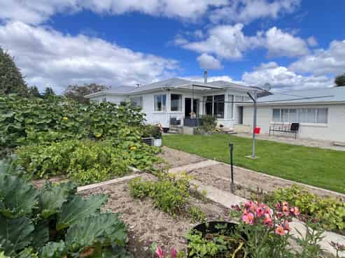 54 Chaucer Street, Milton