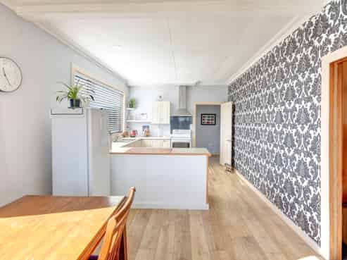 54 Chaucer Street, Milton