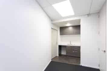 City fringe office suite