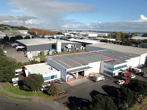 1,283sqm Immaculate Industrial with Yard & Parking
