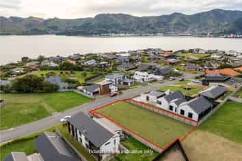 19 Muriwai Drive, Diamond Harbour