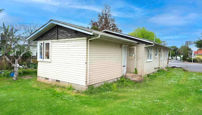 24 Rata Street, New Lynn