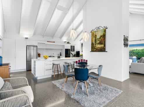 4 West Street, Greytown