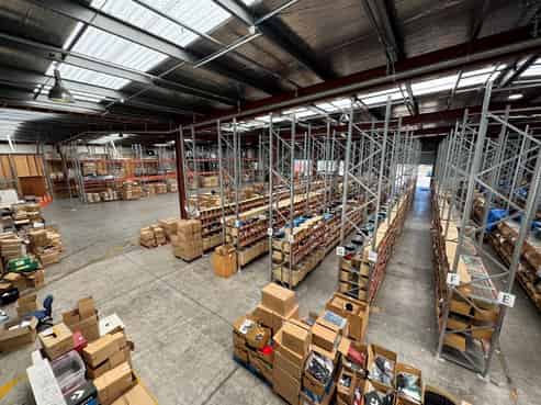 CBRE | 600sqm Warehouse in Sought-After Location