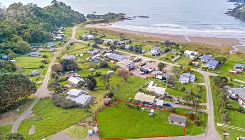 10 Bolton Place, Hicks Bay