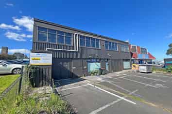 PANMURE GROUND FLOOR SPACE
