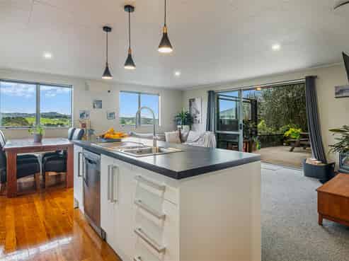  8 Blue Gum Drive, Warkworth
