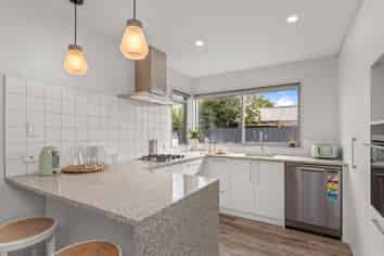 27 Kakapo Lane, Redwood