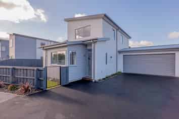 27 Kakapo Lane, Redwood