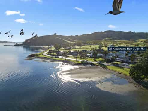 25 Kawakawa Bay Coast Road, Kawakawa Bay