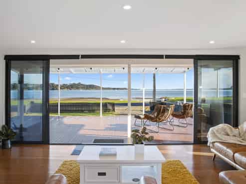 25 Kawakawa Bay Coast Road, Kawakawa Bay