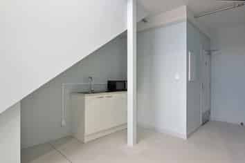 Vacant Lyall Bay Junction Unit!