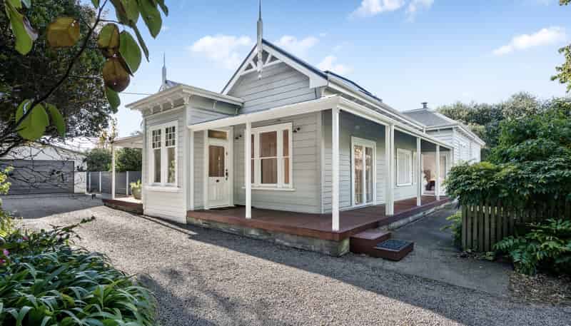 93 Kuratawhiti Street, Greytown