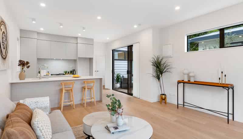 49B Clayburn Road, Glen Eden