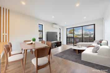 3/21 Peachgrove Road, Te Atatu Peninsula
