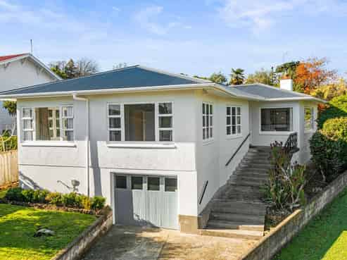 1 Smart Terrace, Saint Johns Hill