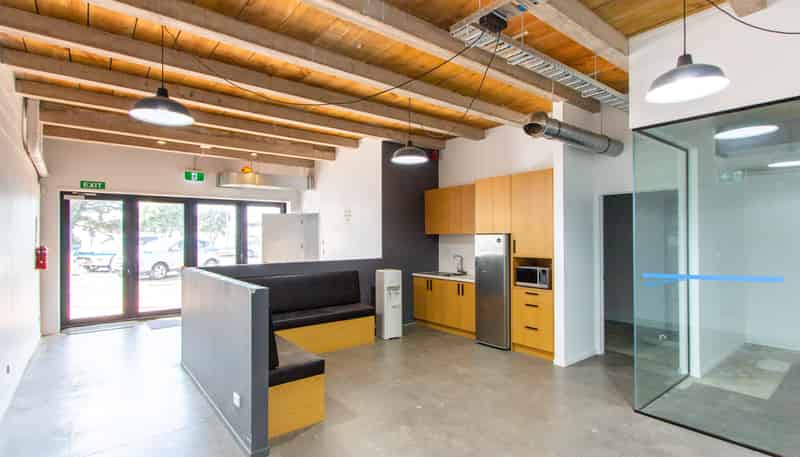 Retail 3/41-45 Clyde Road, Browns Bay