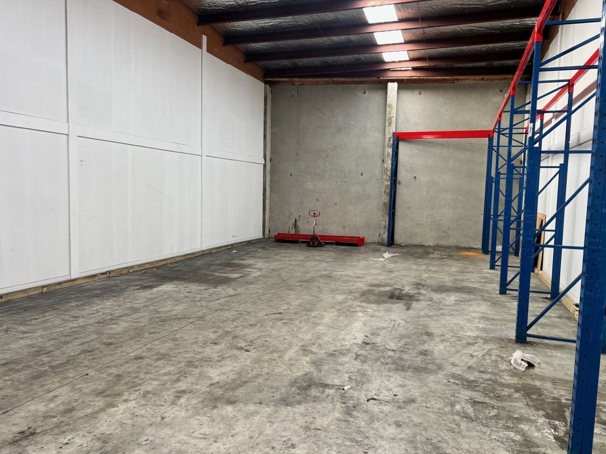 Versatile space in central Paraparaumu - Vista 6