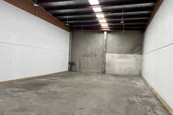 Versatile space in central Paraparaumu