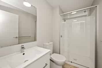 1/3 May Road , Mangere East