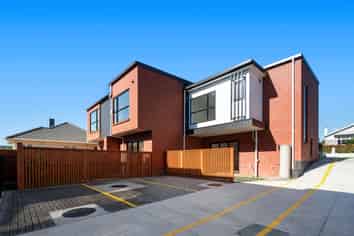 Unit 5/95 Walker Road, Point Chevalier