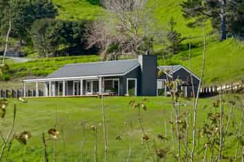 48 Upper Whangateau Road, Matakana
