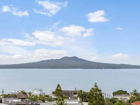 1/3 Katui Street, Castor Bay