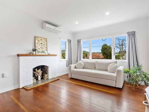 24 Morningside Road, Morningside